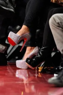 Червона Підошва Туфель у Стилі Christian Louboutin Своїми Руками louboutin