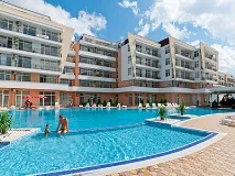 Квартири, будинки та інше житло в Сарафовому квартири