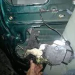 Електропривод замку дверей Toyota RAV4, Гараж 44 дверей