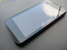 LG Optimus Black яскравий екран усьому голова black