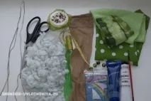 Майстер-клас іграшка з капронової шкарпетки у вигляді коника іграшка