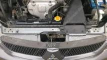 Mitsubishi Lancer IX Встановлення картонки перед радіатором mitsubishi