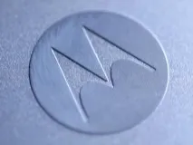Motorola патентує дисплей, що самовідновлюється. тільки
