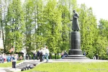 річки