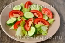 Овочевий салат із куркою філе