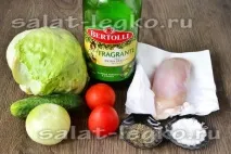 Овочевий салат із куркою салат