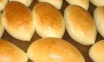 Тістечка з капустою в духовці і смажені на сковороді капустою
