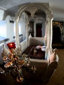 місцях