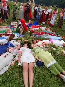 Потреба молитися пням неоязичництво у сучасній Україні молитися