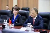 Президент Придністров’я таємно повінчався зі своїм колишнім міністром своїм