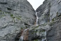 Пшехський водоспад, струмок Водоспадистий пшехський