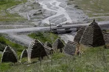 Подорож до Даргавса («Місто мертвих» в Осетії) місто