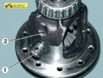 Розбирання та складання диференціала на автомобілі Волга ГАЗ 31105 2004 розбирання