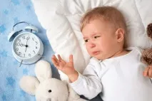 Дитина в 10 місяців погано спить уночі місяців
