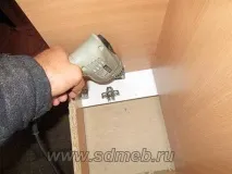 Складання нижнього короба з фальшивим фасадом - Зробимо меблі самі фальшивим