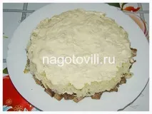 Листковий салат з курячою печінкою курячою