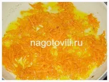 Листковий салат з курячою печінкою салат