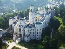 Топ 5 найкрасивіших замків поруч із Прагою прагою
