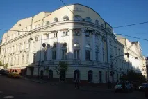 Замки та фортеця Києва правоохоронці Кія його