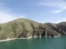 вода