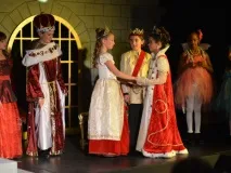 Приватна школа Ross School, Середня освіта в США, Глобал Діалог школа