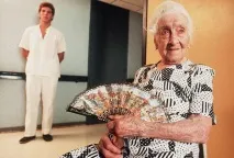довгожителька