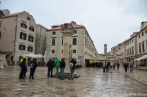 місто