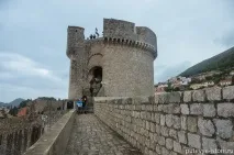 місто