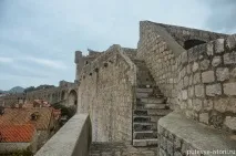 місто