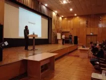 Дробишевський Генетично чоловік більше схожий на самця шимпанзе, ніж на жінку дробишевський