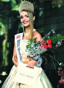Олена Спіріна, Блогер escoste на сайті 29 липня 2014, СПЛЕТНИК блогер