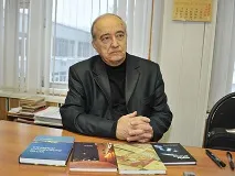 Факультет наречених» робить із чоловіка письменника наречених