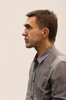 Які книги написав В’ячеслав Бутусов книги