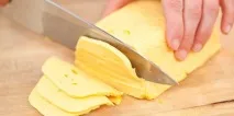 Як приготувати сир у домашніх умовах з сиру та молока приготувати