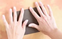 Як зробити крутий DIY конверт з каліграфією та підкладкою конверт