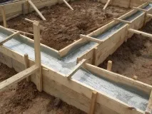 Як зробити монолітний фундамент для дачного будинку монолітний