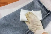 Як швидко випрати та вивести джинси від фарби, з одягу, штанів випрати