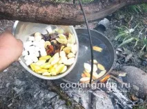 Компот із сухофруктів та яблук - Кулінарія для чоловіків яблук