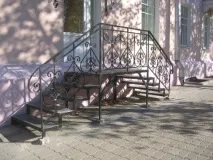 будинку