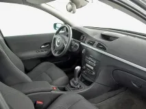 Як мене не поспішаючи зачаровувала Renault Laguna renault