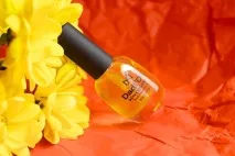 Манікюнні помічники від Famous Names - Dadi - Oil, Lumos Bottom and High Speed Top Coat - SKLVA names
