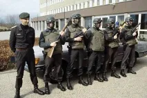 Між світом та війною сили спеціальних операцій» - Військовий огляд світом