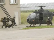 Між світом та війною сили спеціальних операцій» - Військовий огляд сили