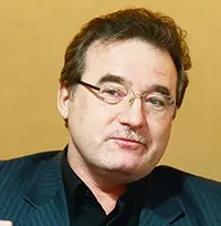 На північ північного