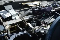 Проблеми електрозасувки блокатора руля Renault Espace 4 електрозасувки