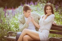 Як зрозуміти, чи ти подобаєшся хлопцю хлопцю