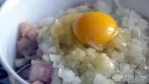 Котлети рубані з курячої грудки, в панірувальних сухорях. курячої
