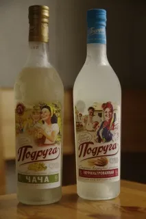 Рецепти качка в духовці, салат з куркою, крекер, ікра, горілка та чача духовці