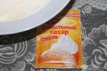 Рецепт Торт Смітанник, Торт на тонких коржах з чорносливом та ваніллю рецепт