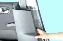 Зняття ременів безпеки Рено Меган 2 зняття